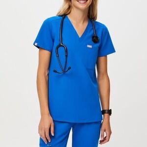 Catarina One-Pocket Scrub Top FIGS Royal Blue